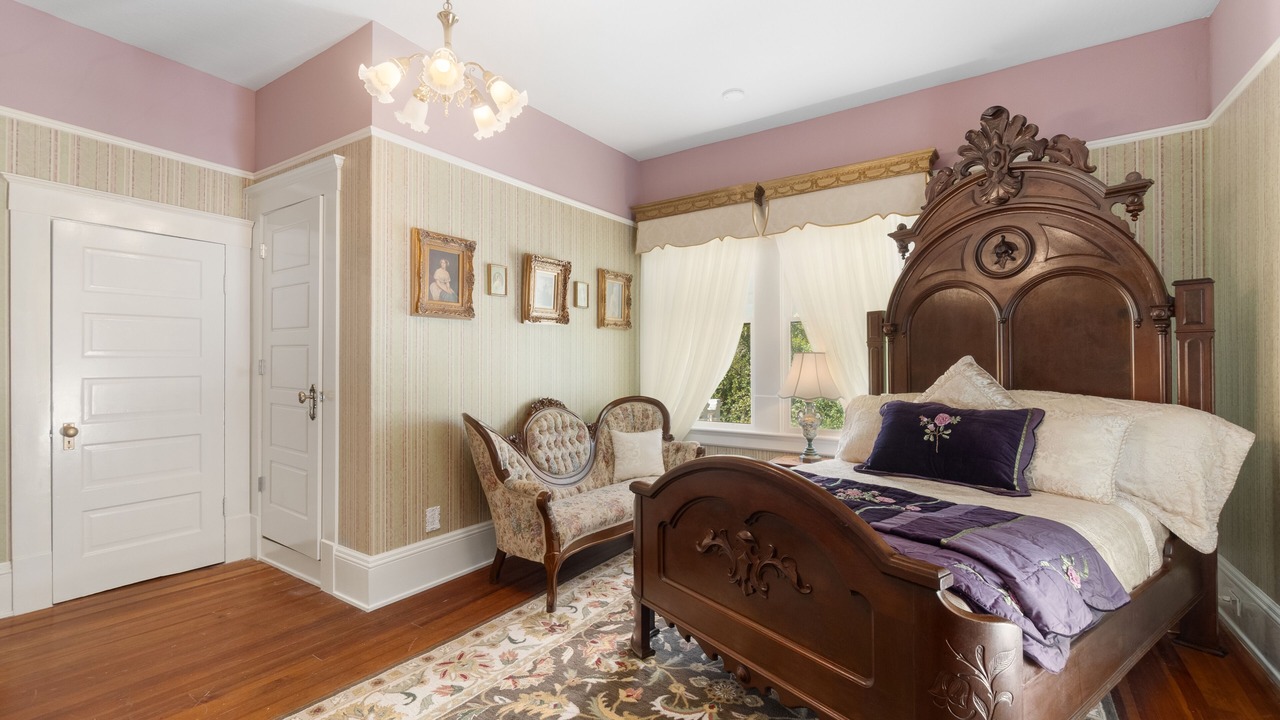 Photo of Bedroom in Hattiesburg