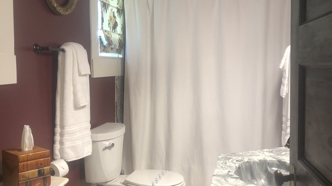 Photo of Bathroom in Hattiesburg