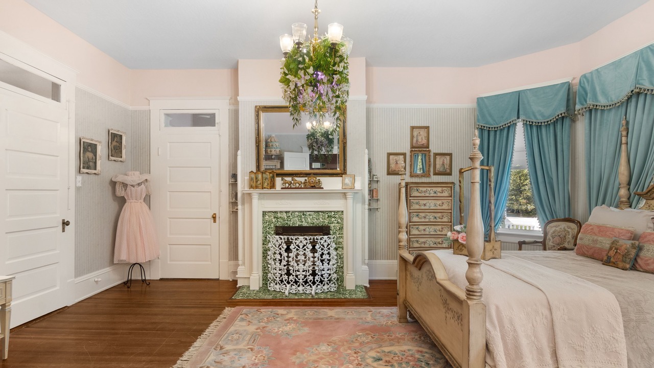 Photo of Bedroom in Hattiesburg