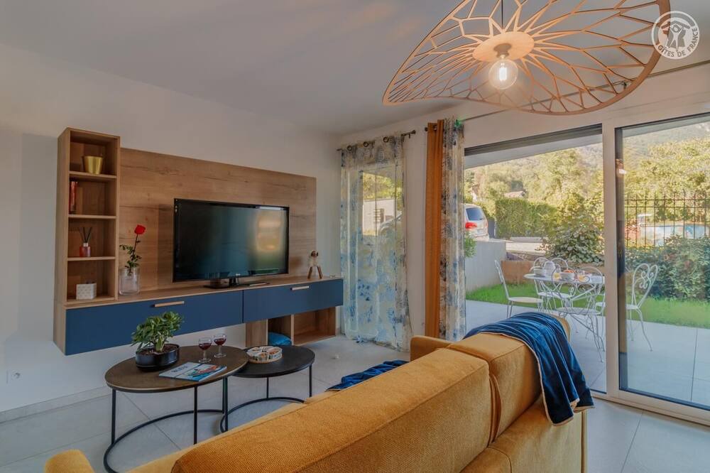 Photo of Livingroom in Le Bourget-du-Lac