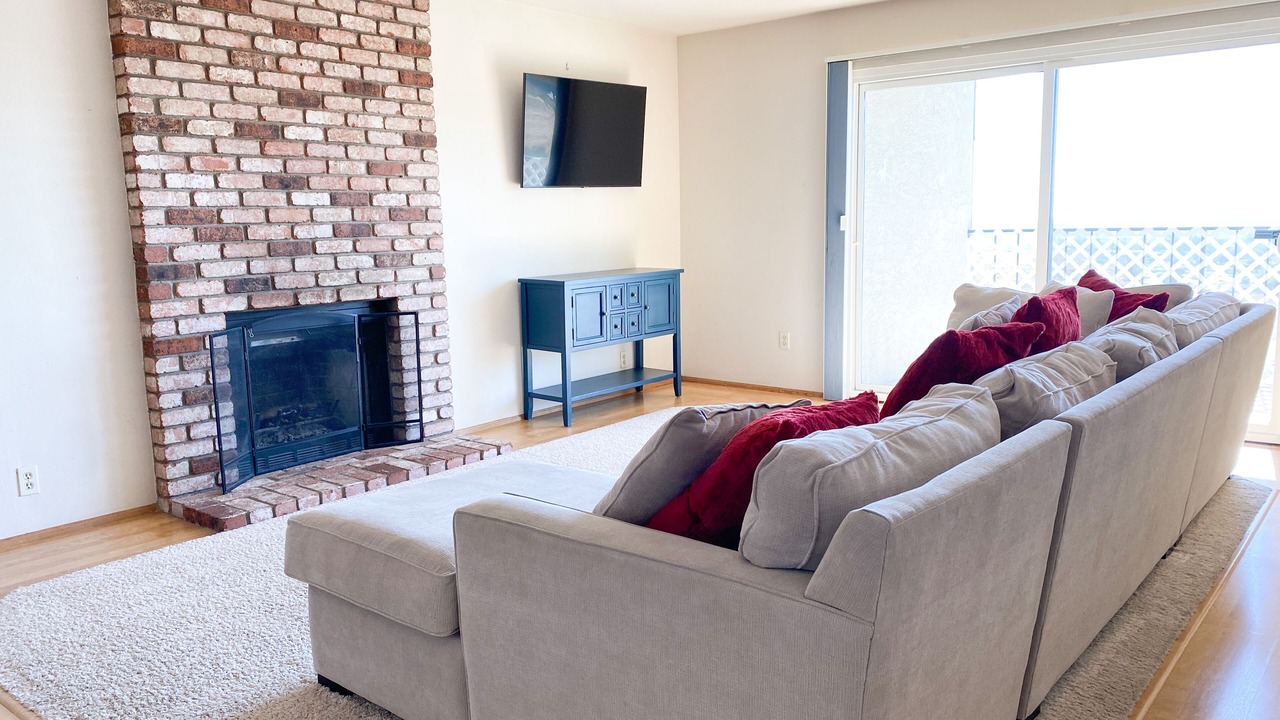 Photo of Livingroom in San Leandro