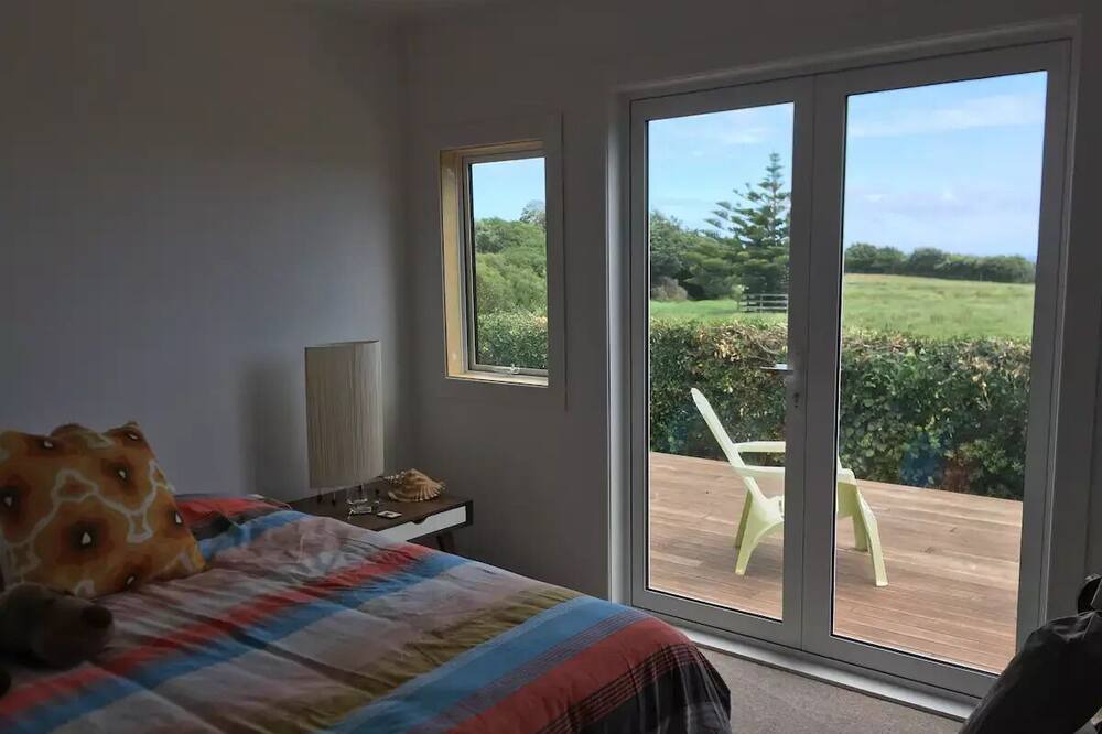 Photo of Bedroom in Opunake