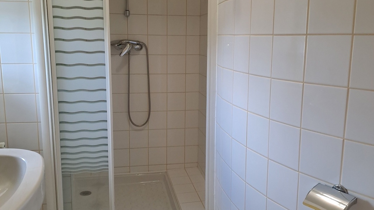 Photo of Bathroom in Montendre