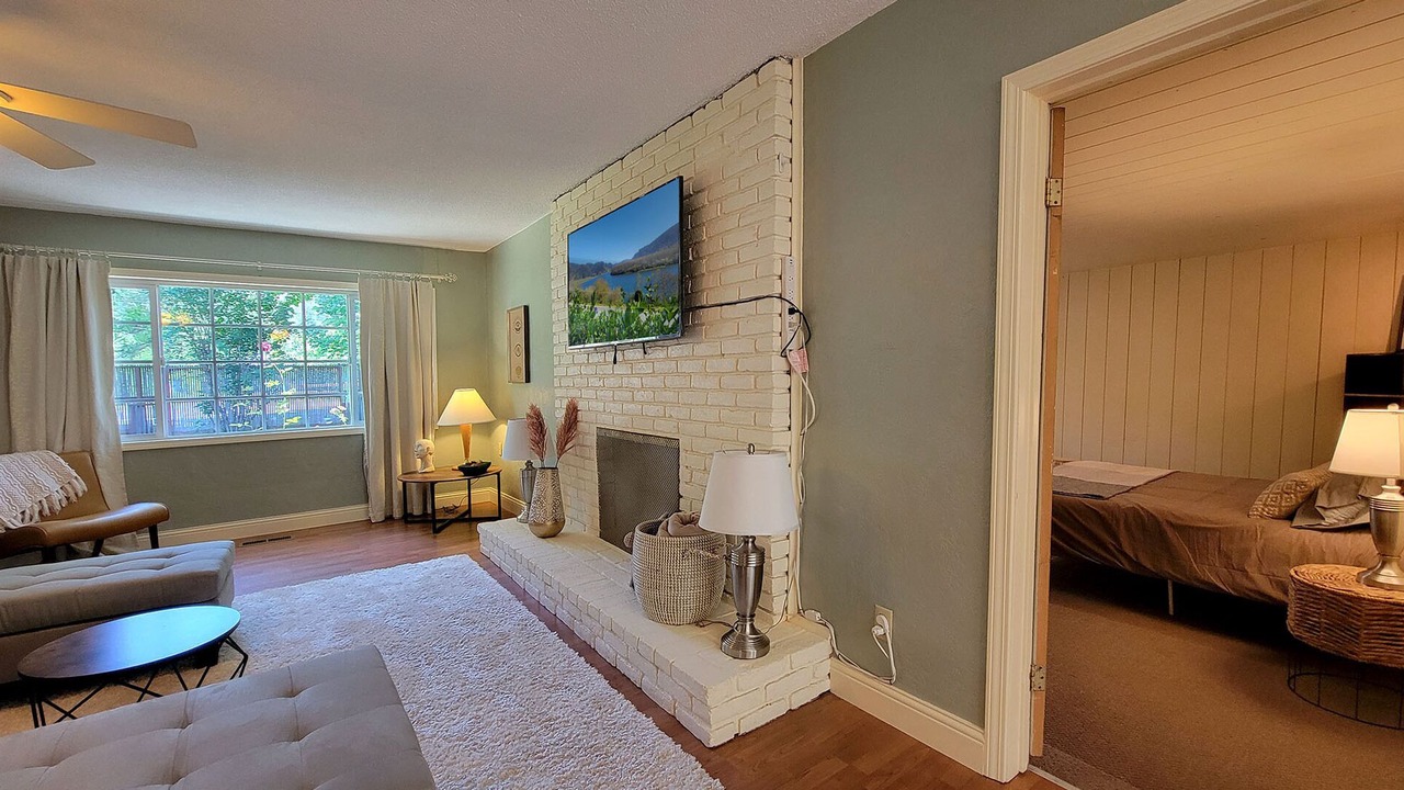 Photo of Others in Gold Hill