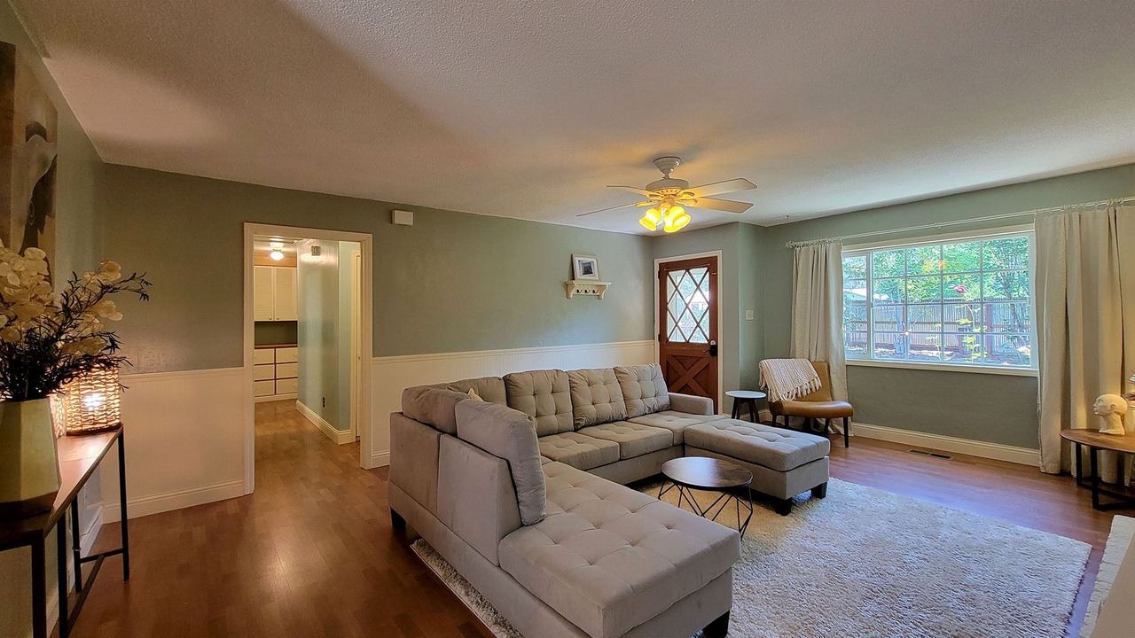 Photo of Others in Gold Hill