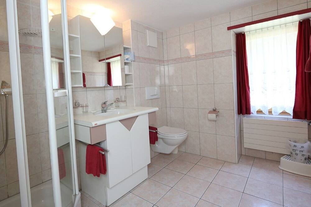 Photo of Bathroom in Graechen