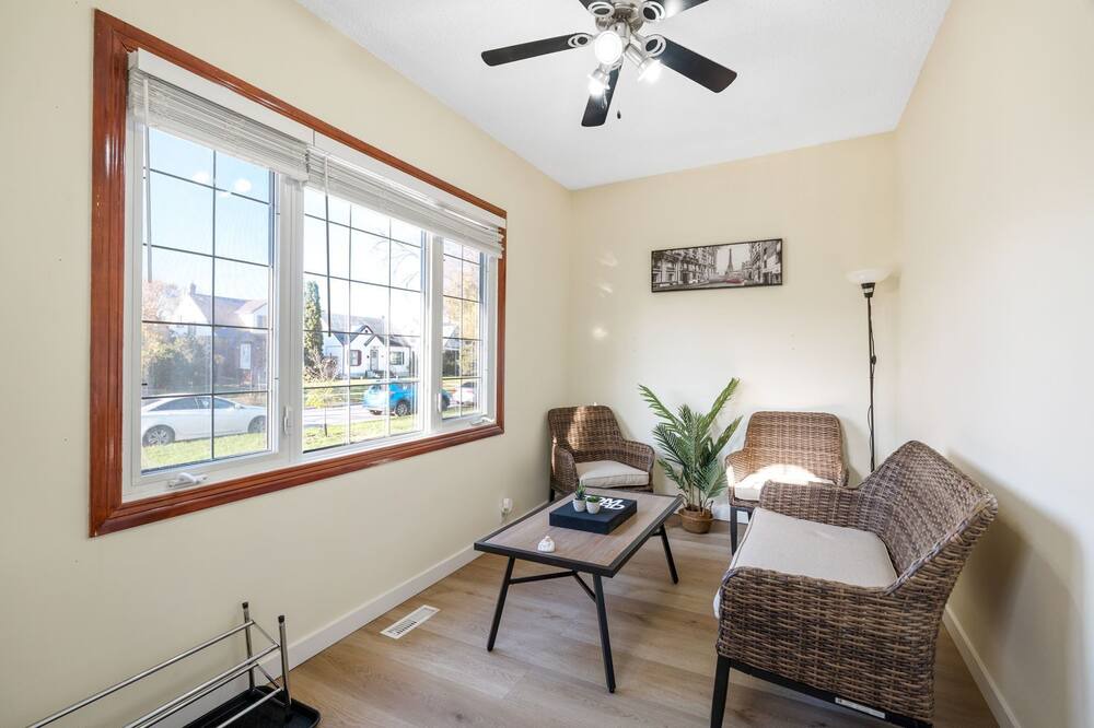 Photo of Livingroom in Winnipeg