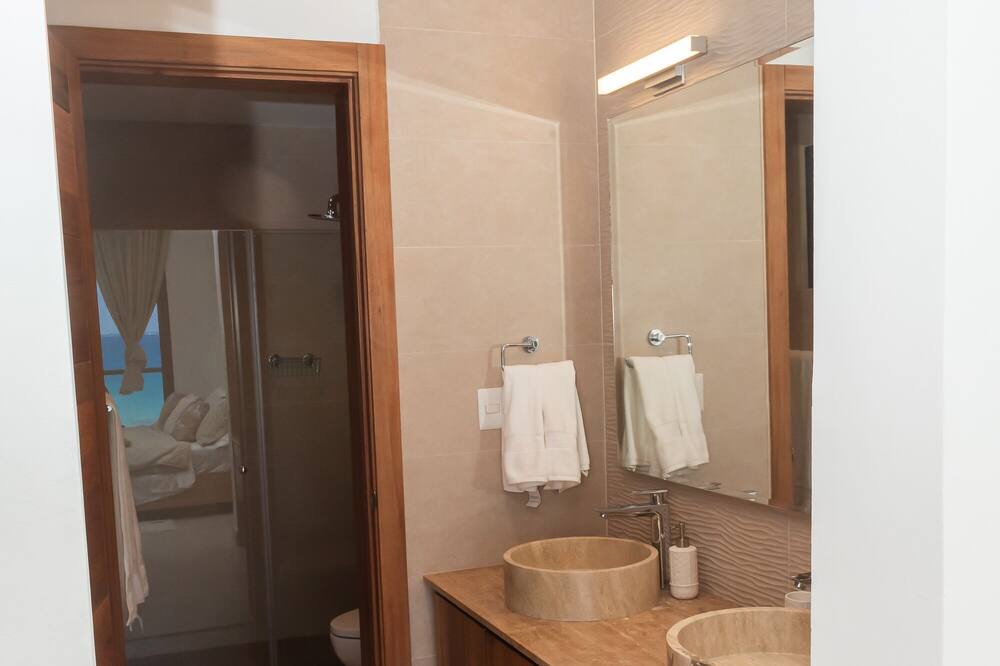 Photo of Bathroom in Bani