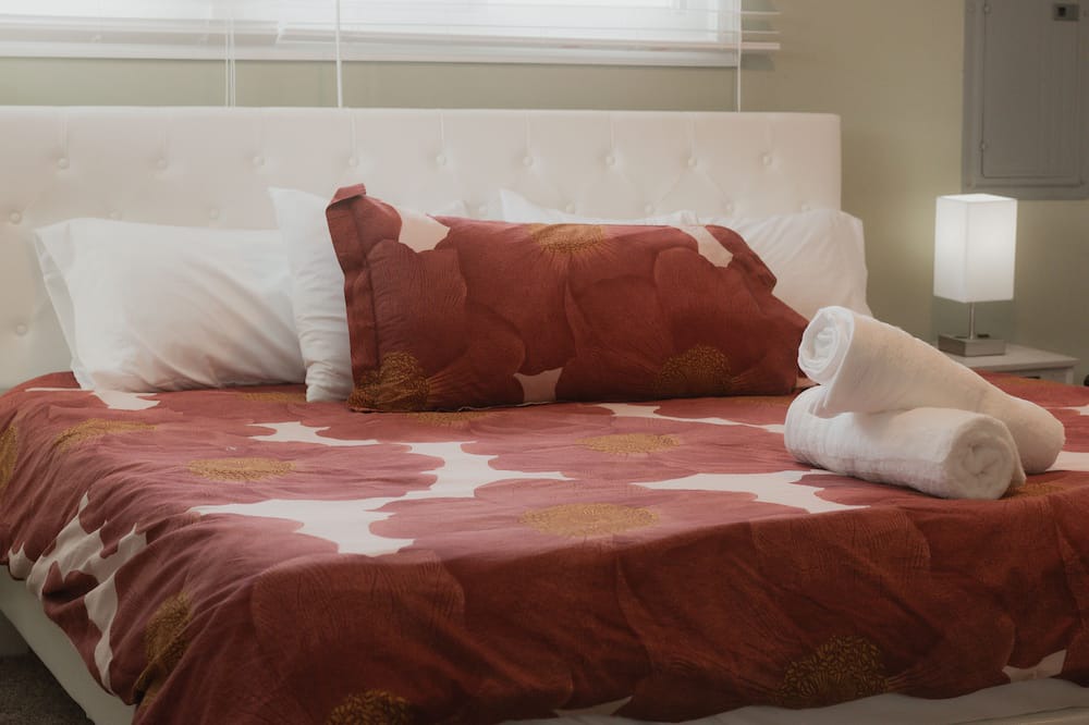 Photo of Bedroom in Levittown