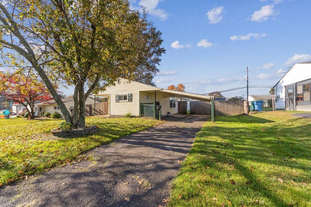 Photo of Outdoor in Levittown