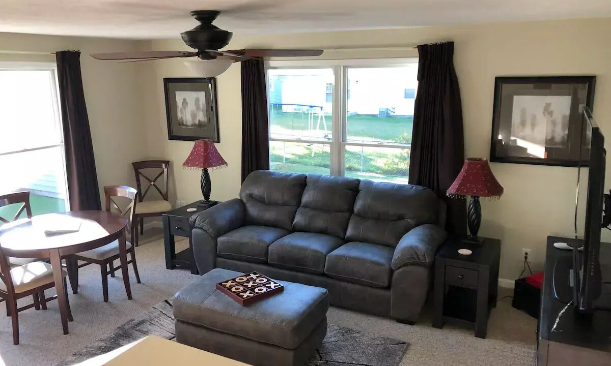 Photo of Livingroom in Muncie