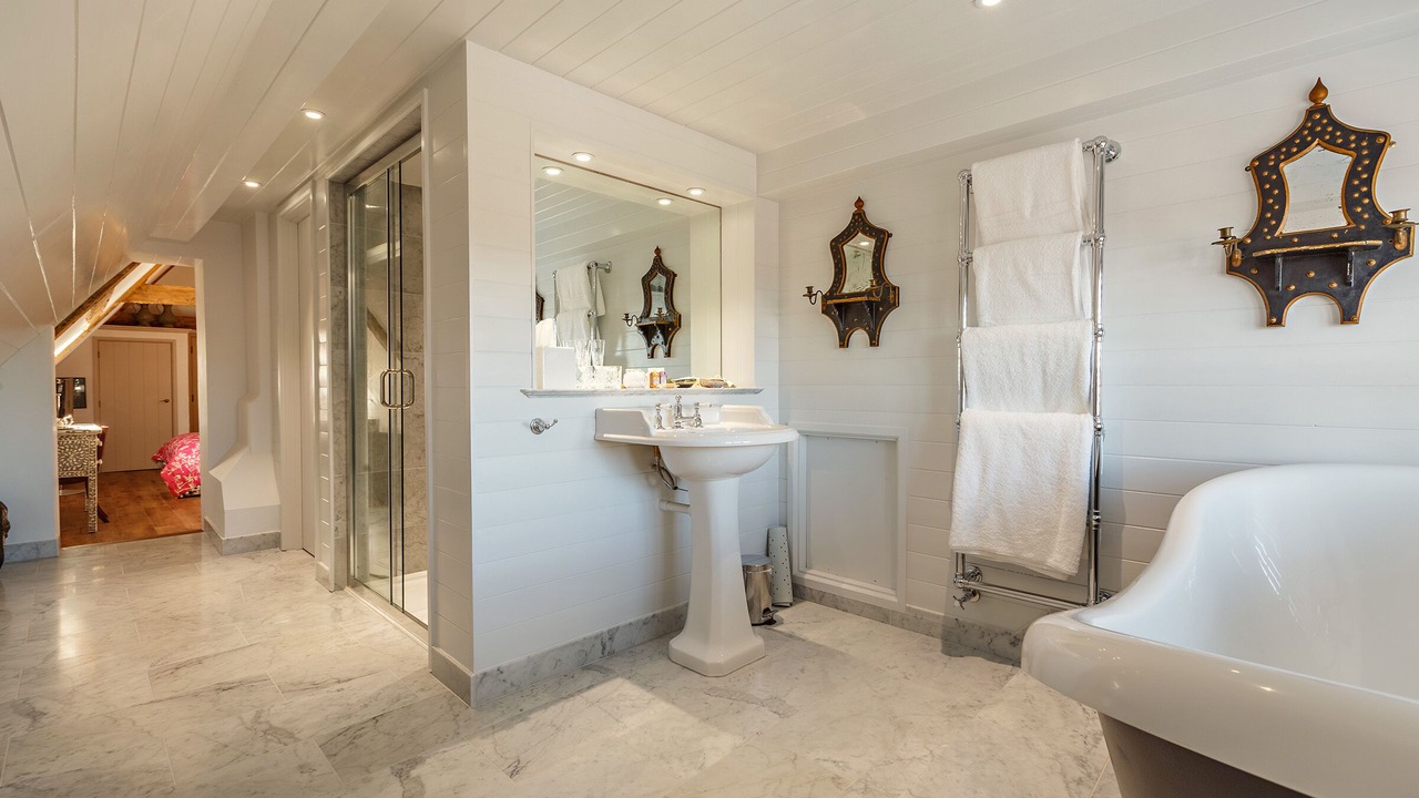 Photo of Bathroom in Reepham