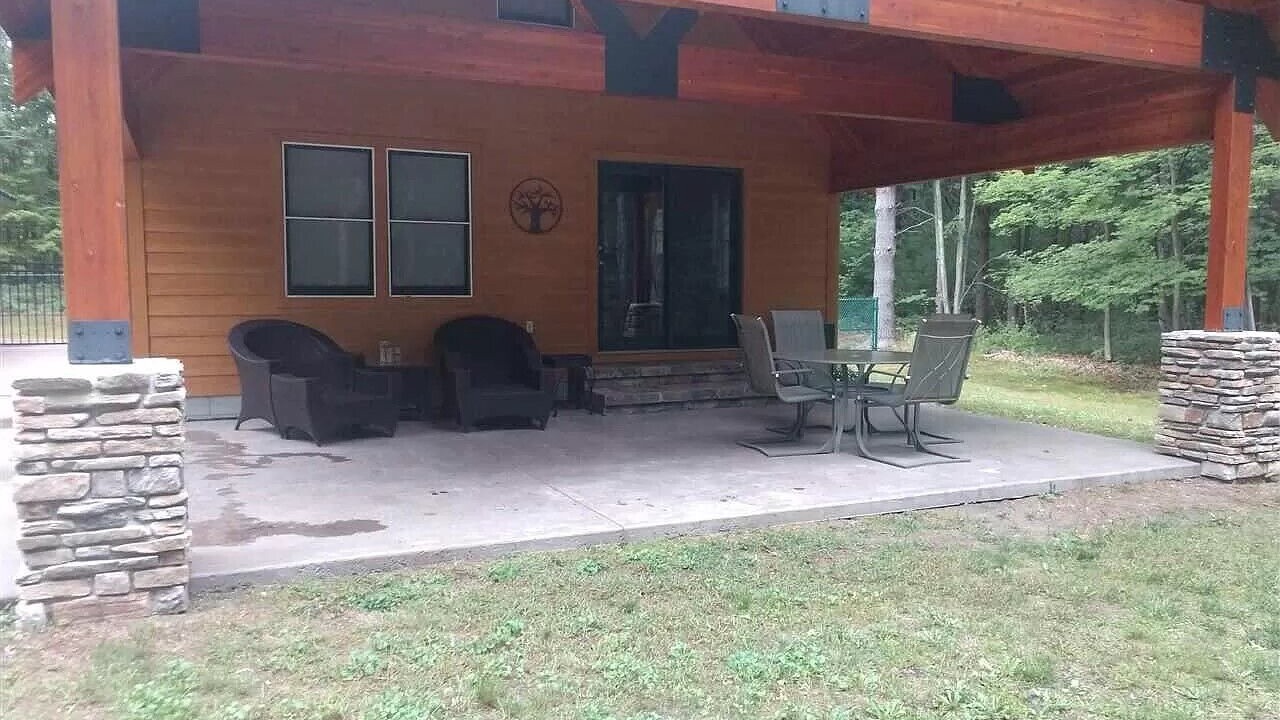 Photo of Patio Balcony in Au Gres