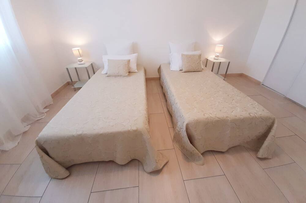Photo of Bedroom in Salles-d'Aude
