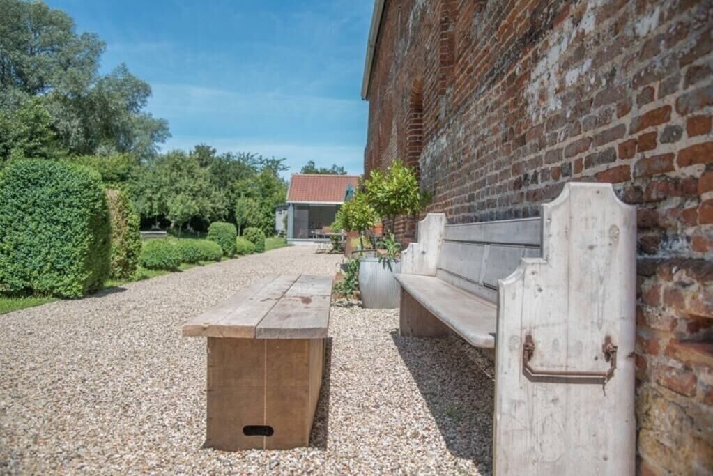 Photo of Outdoor in Eye