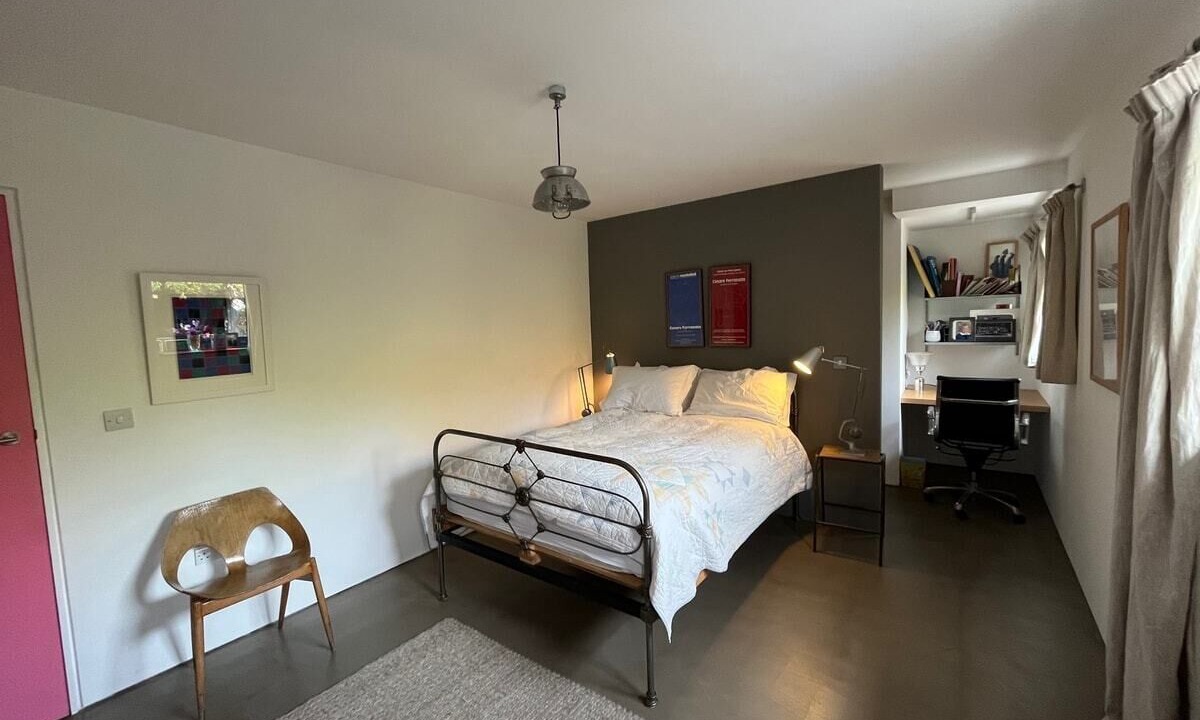 Photo of Others in Eye