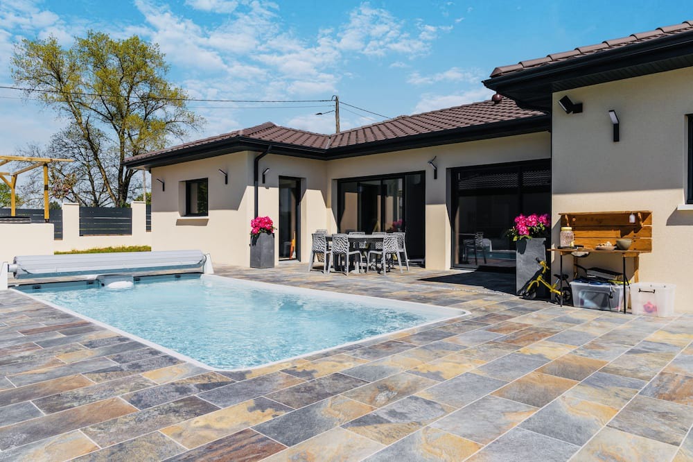 Photo of Outdoor in Tignieu-Jameyzieu