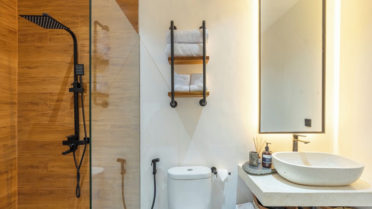 Photo of Bathroom in Singakerta