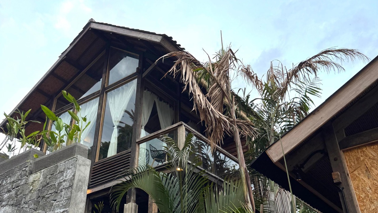 Photo of Patio Balcony in Suraberata