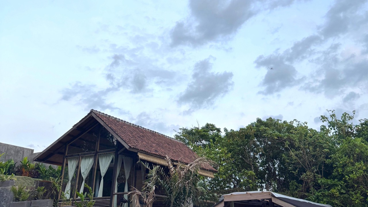 Photo of Patio Balcony in Suraberata