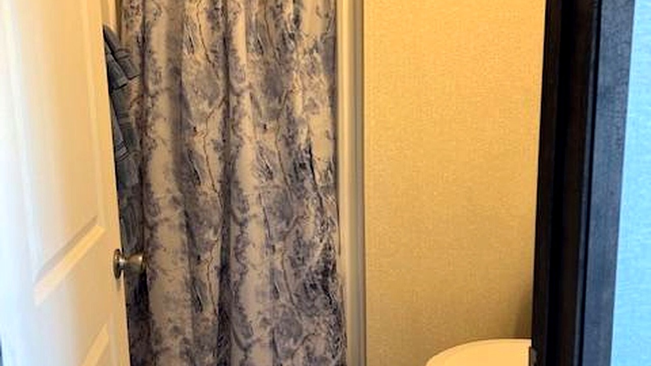 Photo of Bathroom in Graford