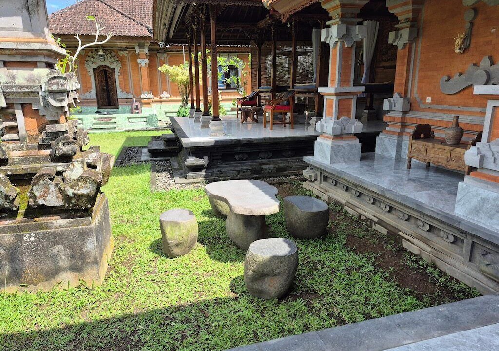 Photo of Outdoor in Selat