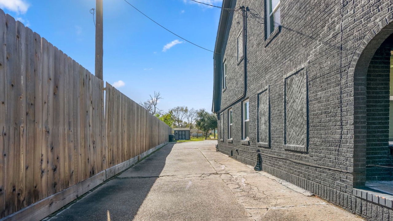 Photo of Others in Greater East End