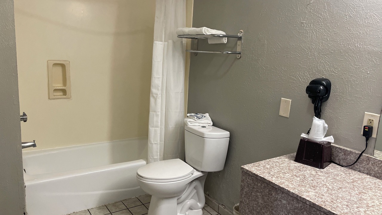Photo of Bathroom in Mesquite