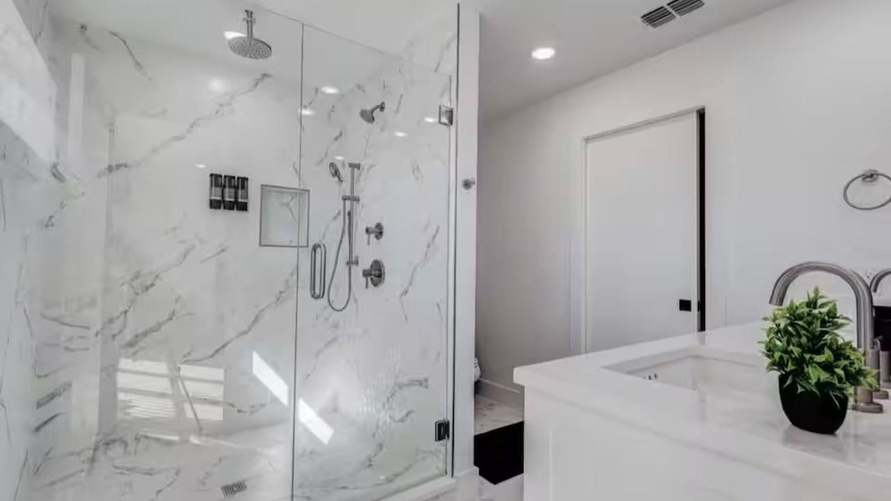 Photo of Bathroom in Old East Dallas