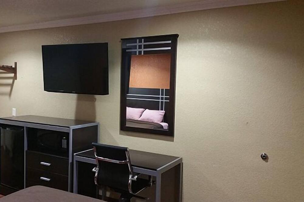 Photo of Bedroom in Big Lake