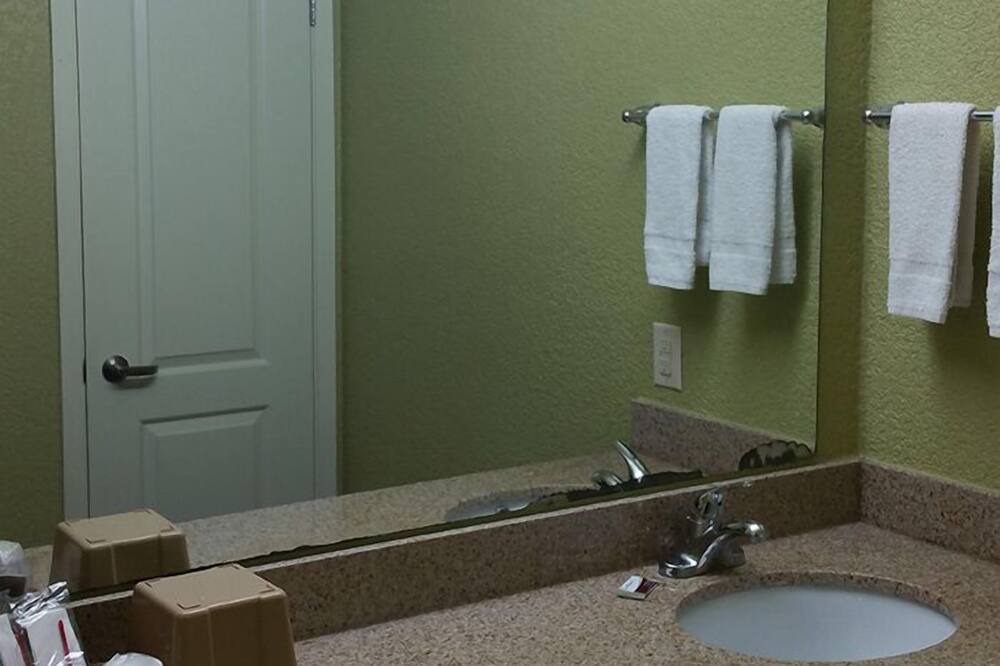 Photo of Bedroom in Big Lake
