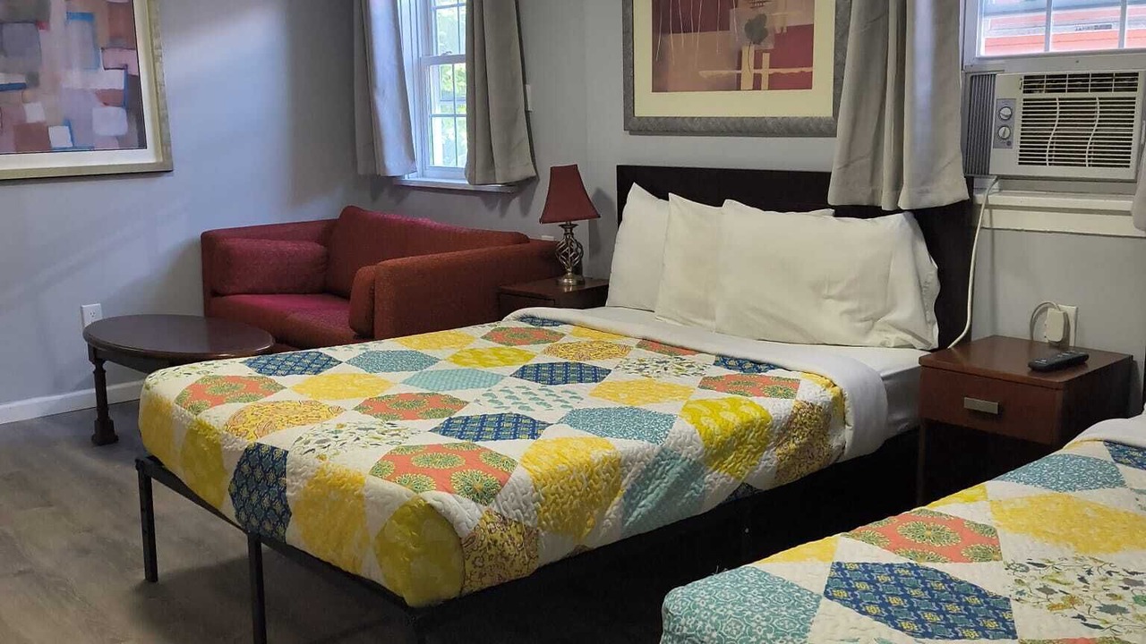 Photo of Bedroom in Lake George
