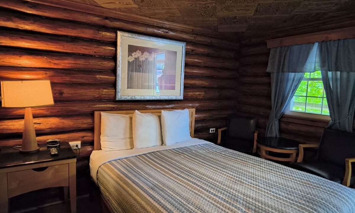 Photo of Bedroom in Lake George