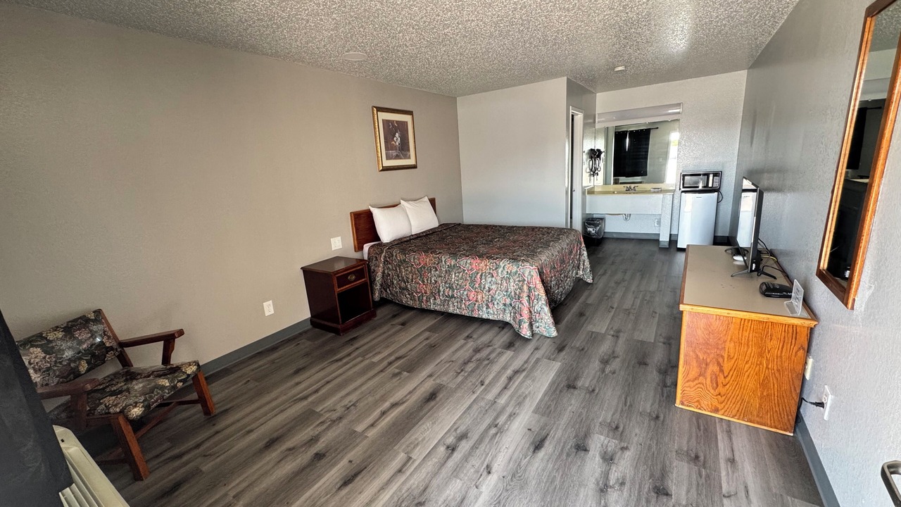 Photo of Bedroom in Hubbard