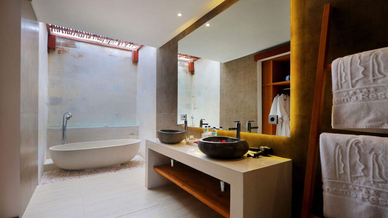 Photo of Bathroom in Sigar Penjalin