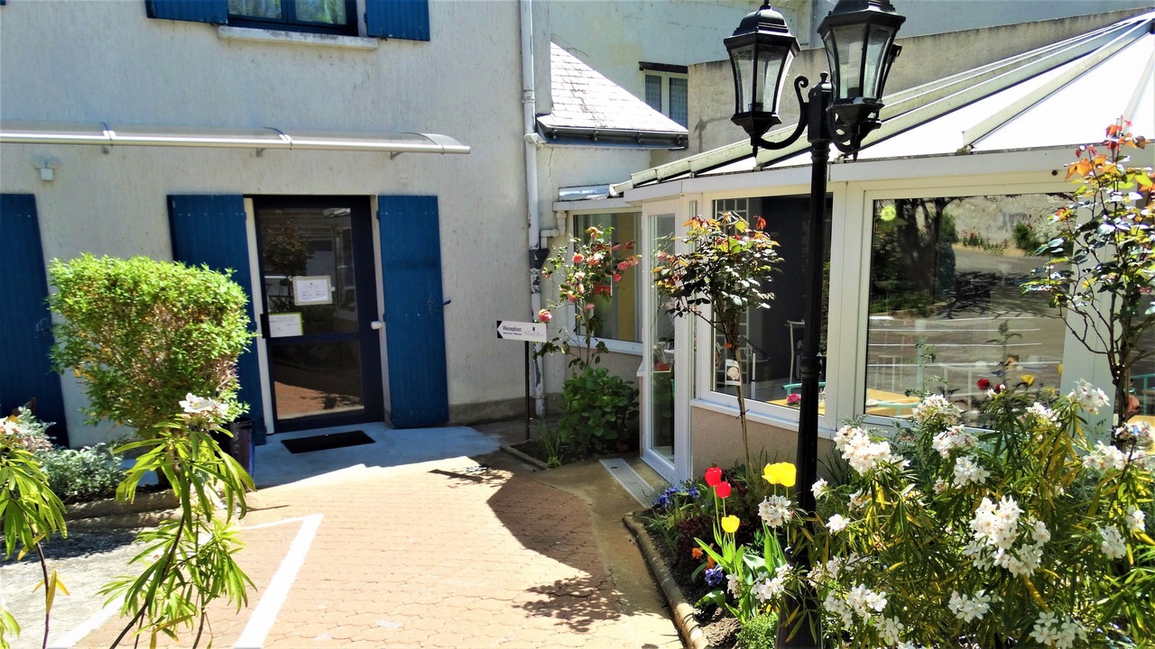 Photo of Outdoor in Tours