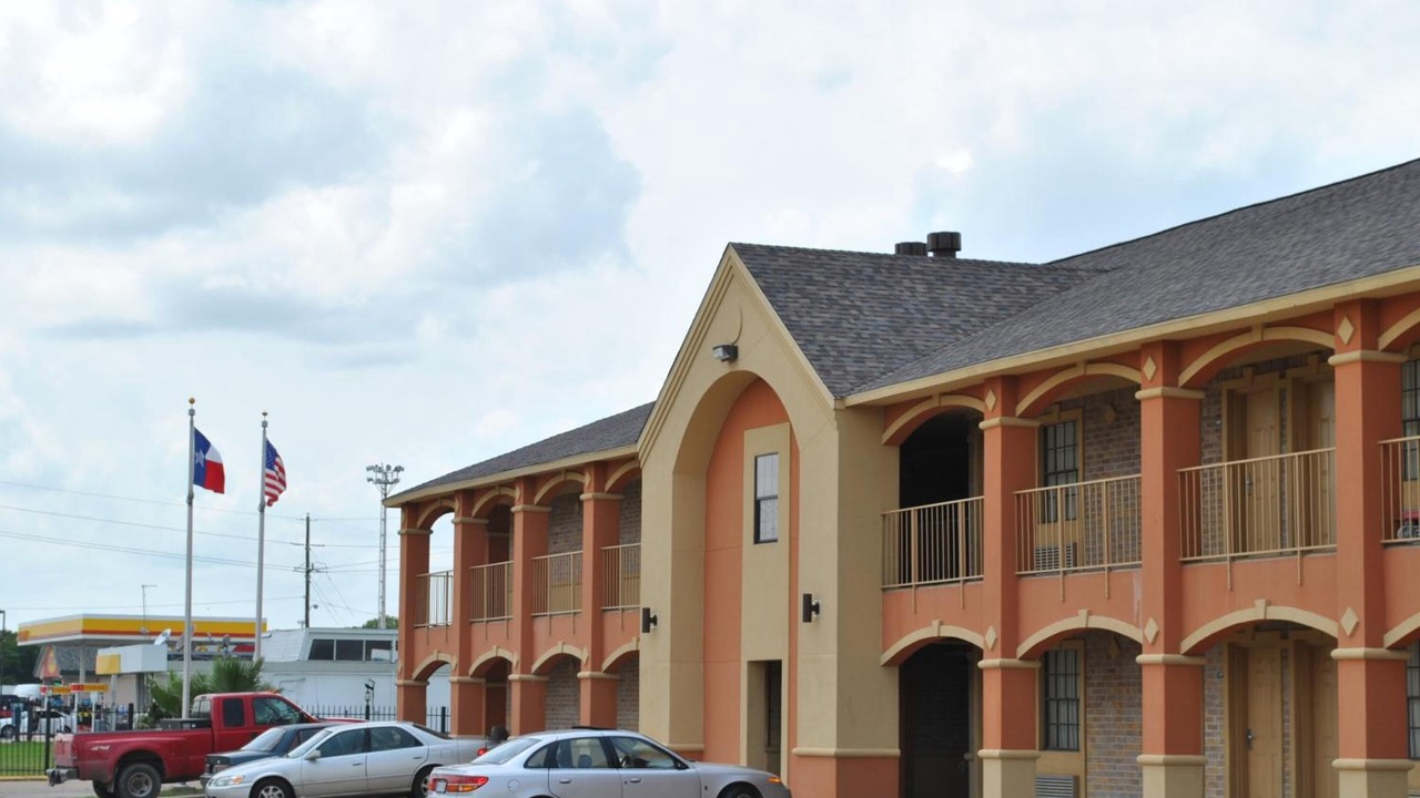 Photo of Outdoor in Brookshire