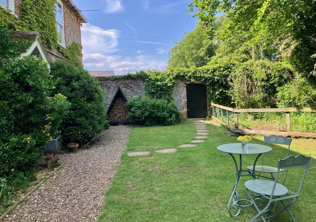 Photo of Outdoor in Euston