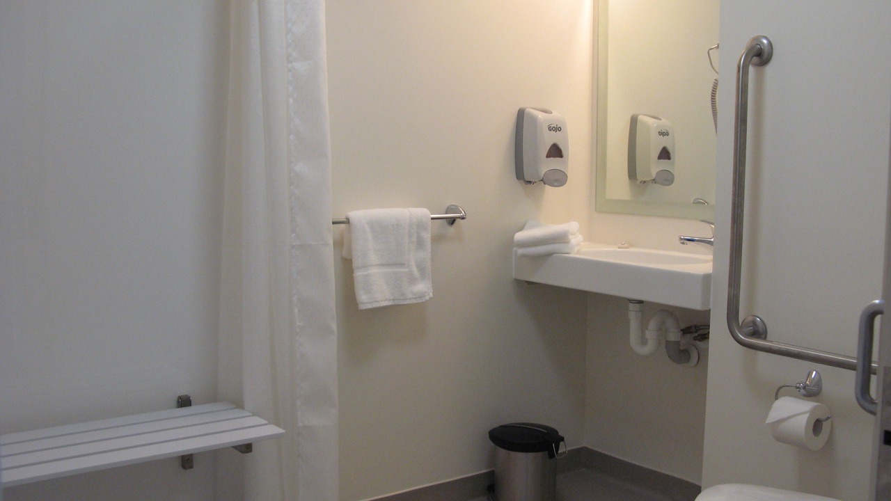 Photo of Bathroom in Woodend