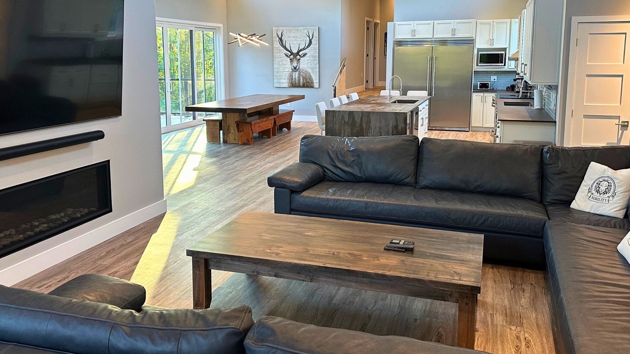 Photo of Livingroom in Glen Huron