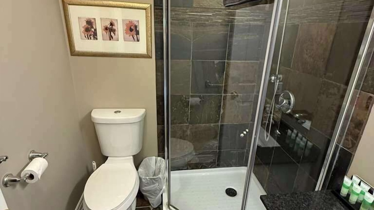 Photo of Bathroom in The Blue Mountains