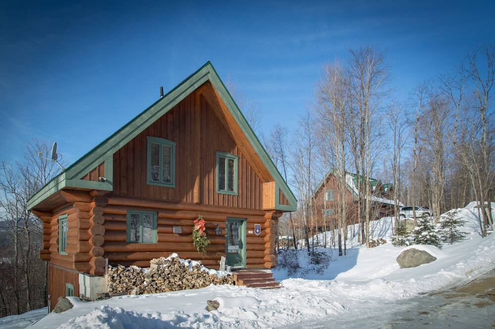 Photo of Bedroom in Lac Superieur Village