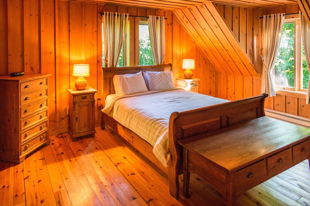 Photo of Bedroom in Lac Superieur Village