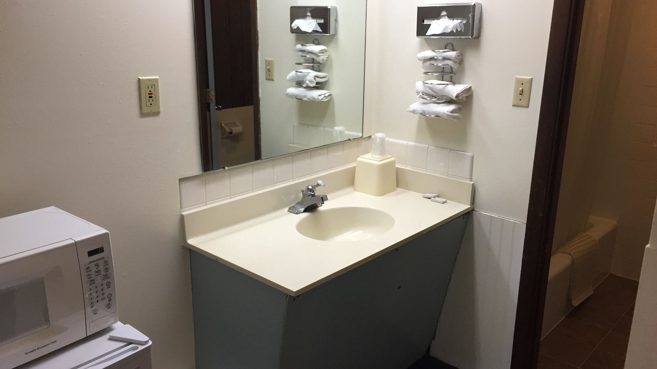 Photo of Bathroom in Adair