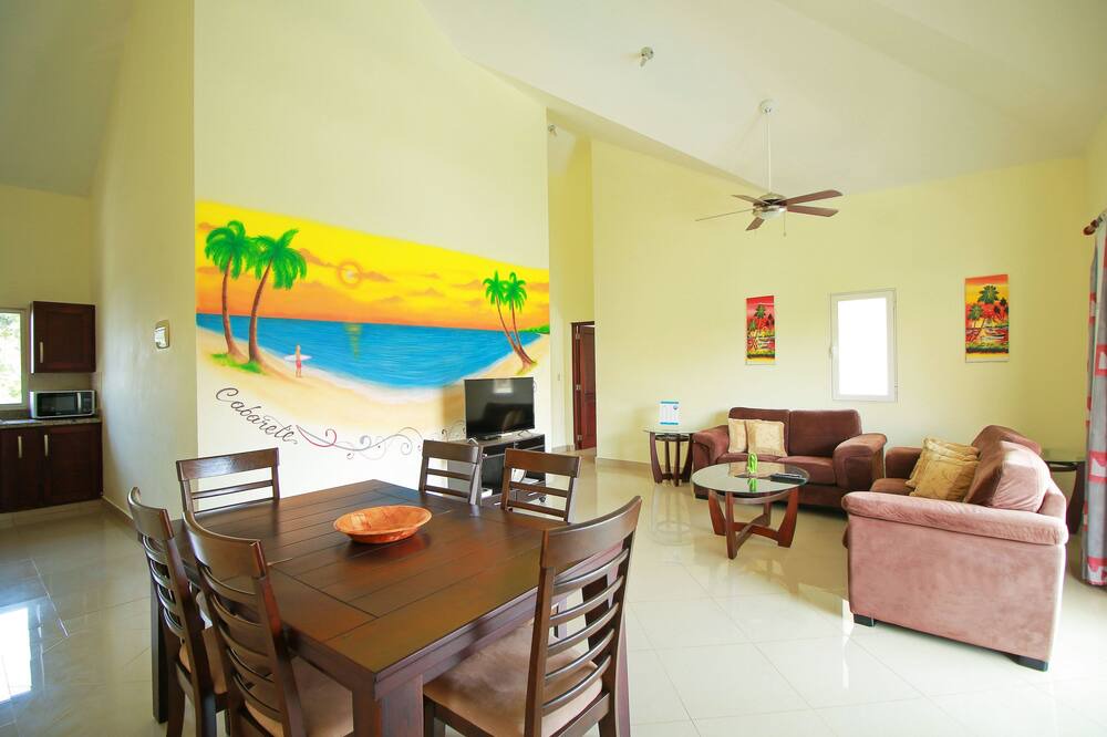 Photo of Livingroom in ProCab