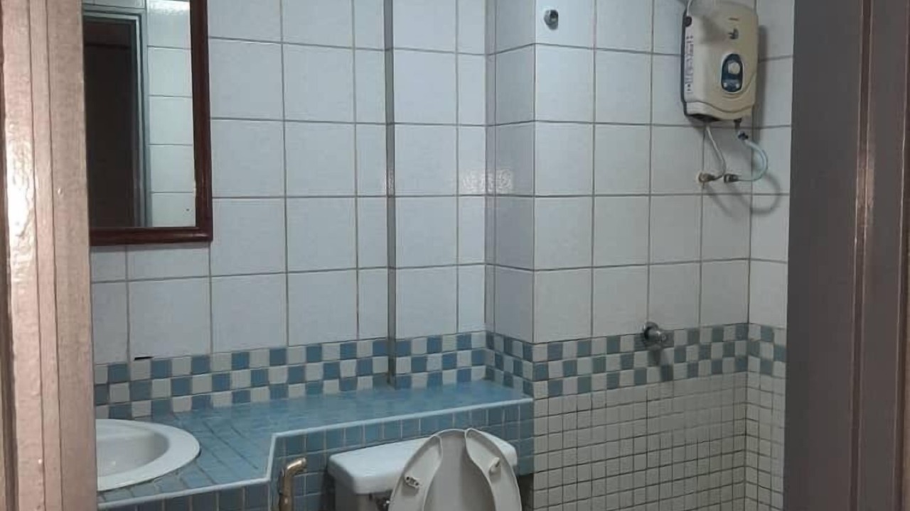 Photo of Bathroom in Tanjung Tanah Merah