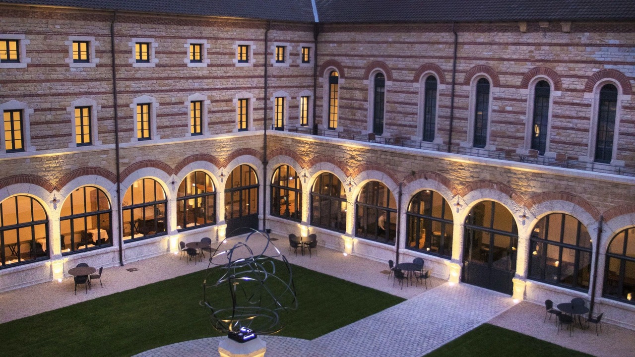 Photo of Buildings in La Sarra - Saint Just