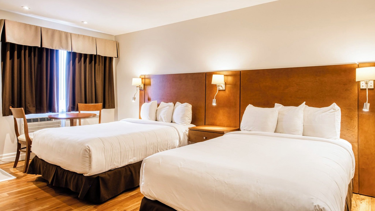 Photo of Bedroom in Rouyn-Noranda