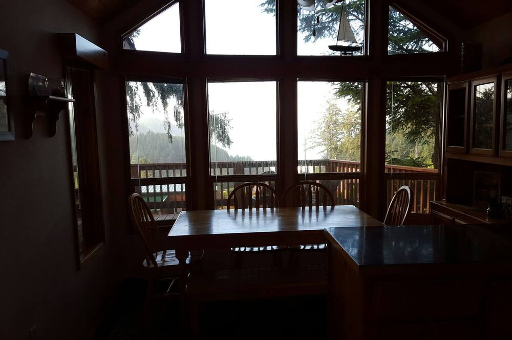 Photo of Bathroom in Brookings