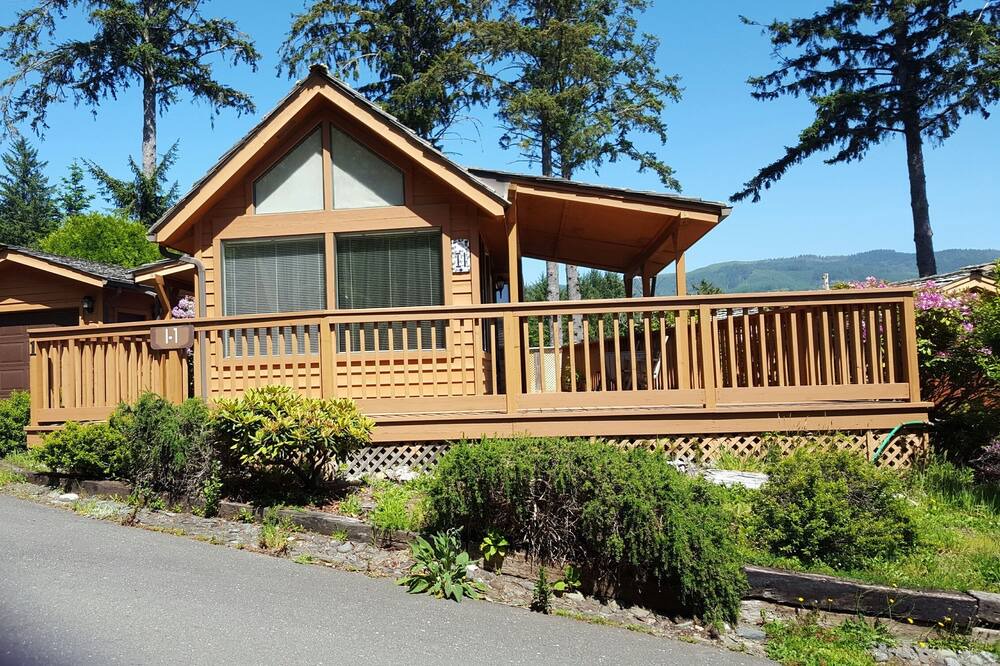 Photo of Bedroom in Brookings
